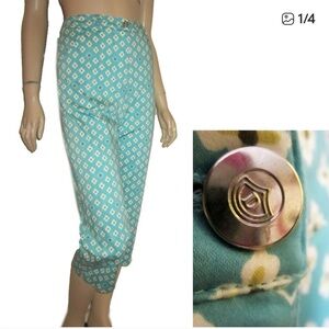 Italian import Dismero Logo Print Women's Capris